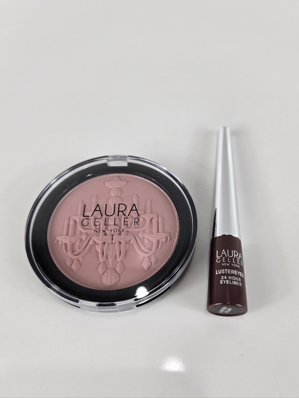 Laura Geller Chandelier Blush & Liquid Eyeliner Set - Picture 2 of 15